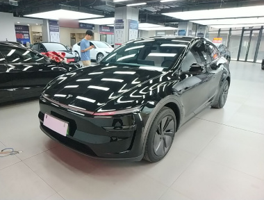 Tesla Model Y 2025 Tesla Model Y 2025 car image