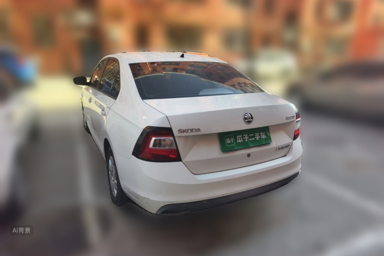 Skoda Rapid 2018 #5 Skoda Rapid 2018 car image #5