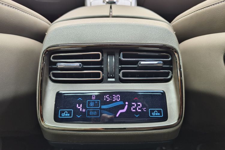 BYD Han 2020 car image #19