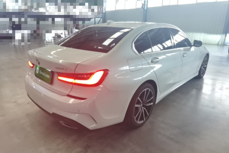 BMW 3 Series 2021 #7 BMW 3 Series 2021 immagine di auto #7