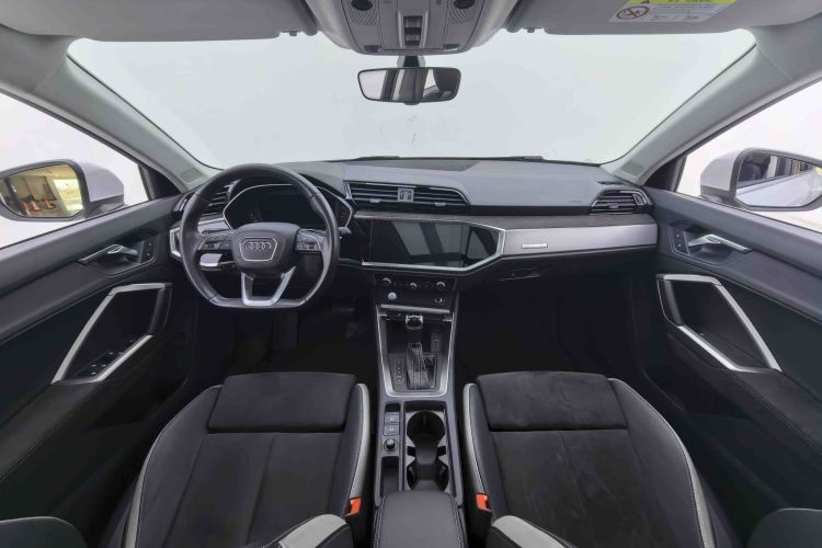 Audi Q3 2020 #15 Audi Q3 2020 car image #15