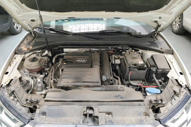 Audi A3 2018 immagine di auto #20