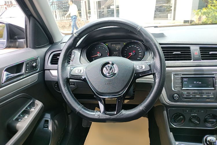 Volkswagen Lavida 2017 #11 Volkswagen Lavida 2017 car image #11