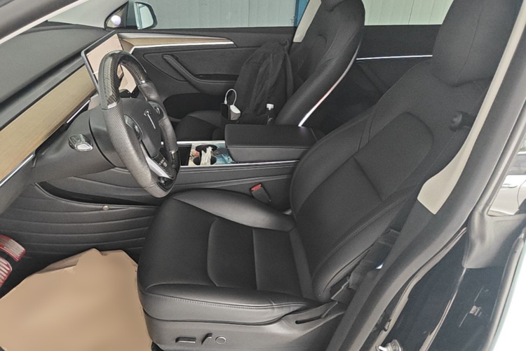 Tesla Model Y 2022 #15 Tesla Model Y 2022 car image #15