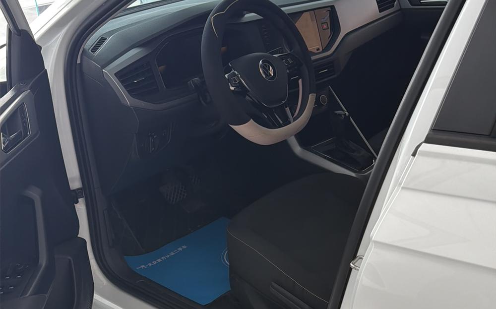 Volkswagen Polo 2024 car image #10