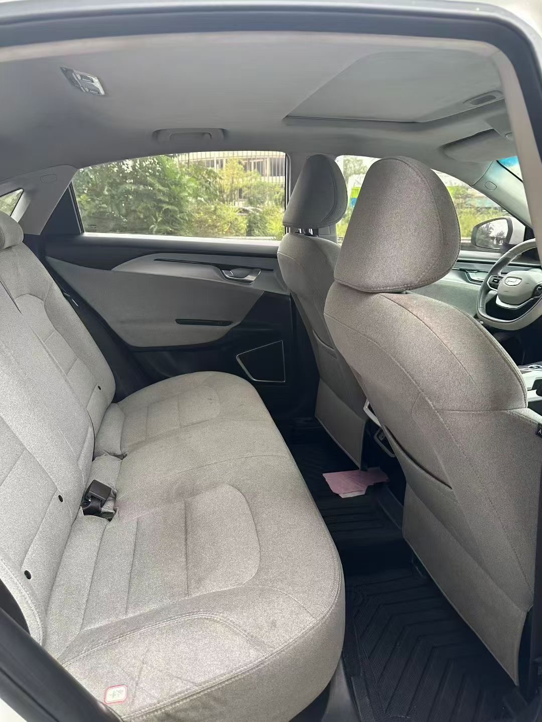 GEELY Emgrand New Energy 2020 #8 GEELY Emgrand New Energy 2020 car image #8