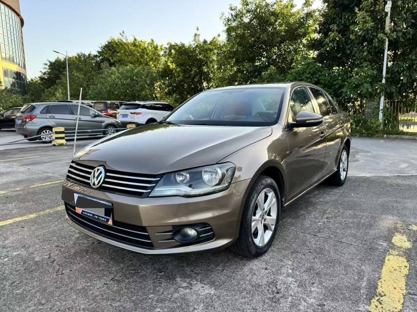 Volkswagen Bora 2015 Volkswagen Bora 2015 car image
