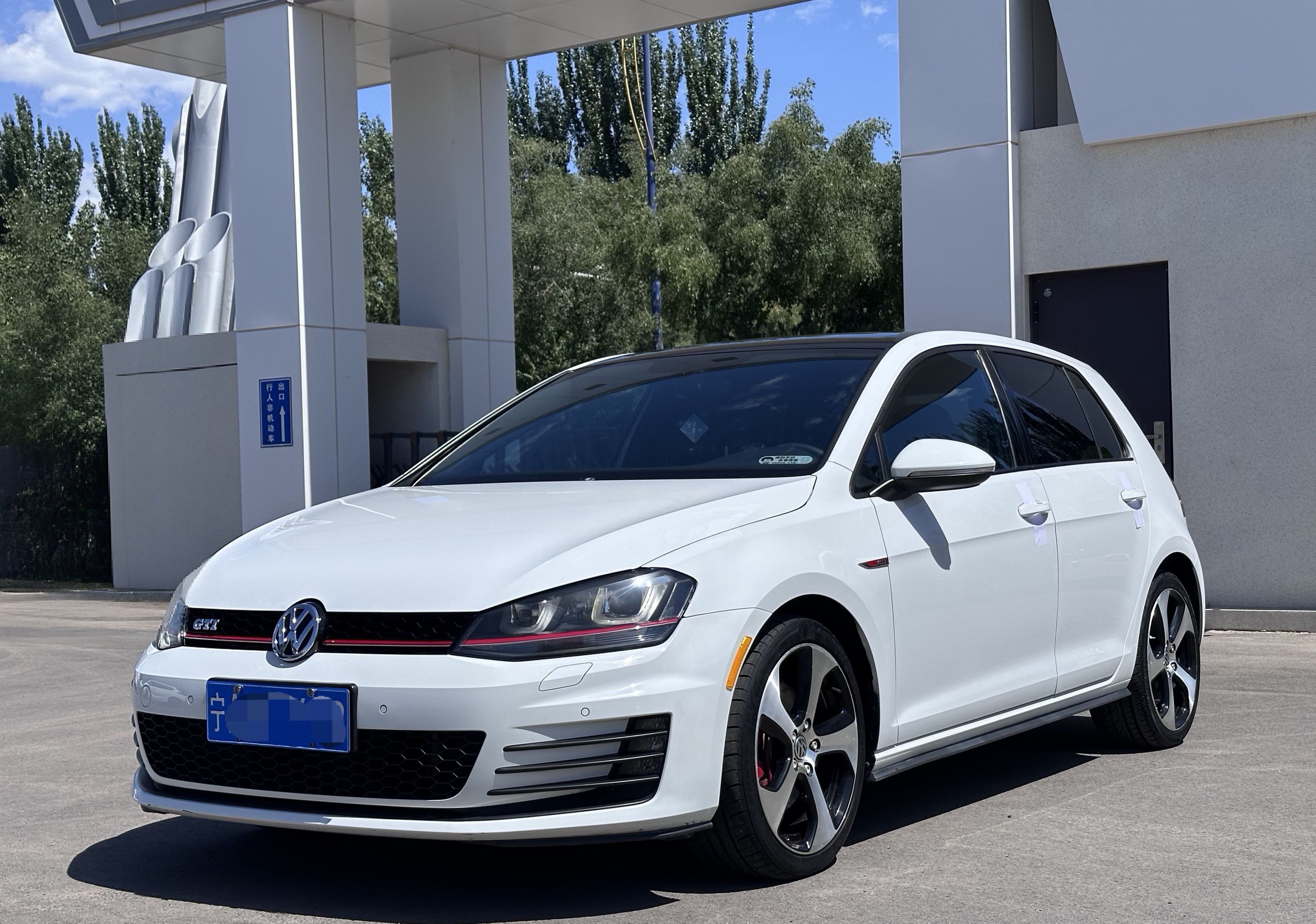 大众 高尔夫GTI 2018 大众 高尔夫GTI 2018 汽车图片