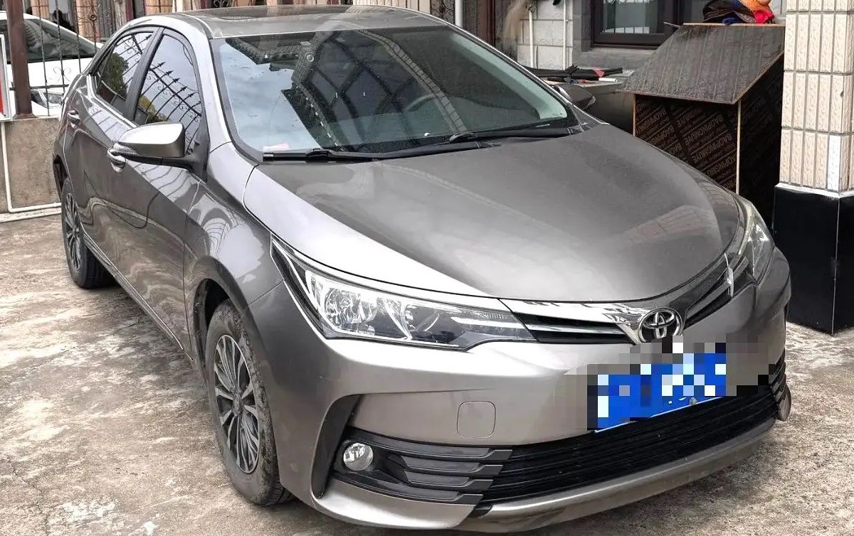 Toyota Corolla 2018 car image #3
