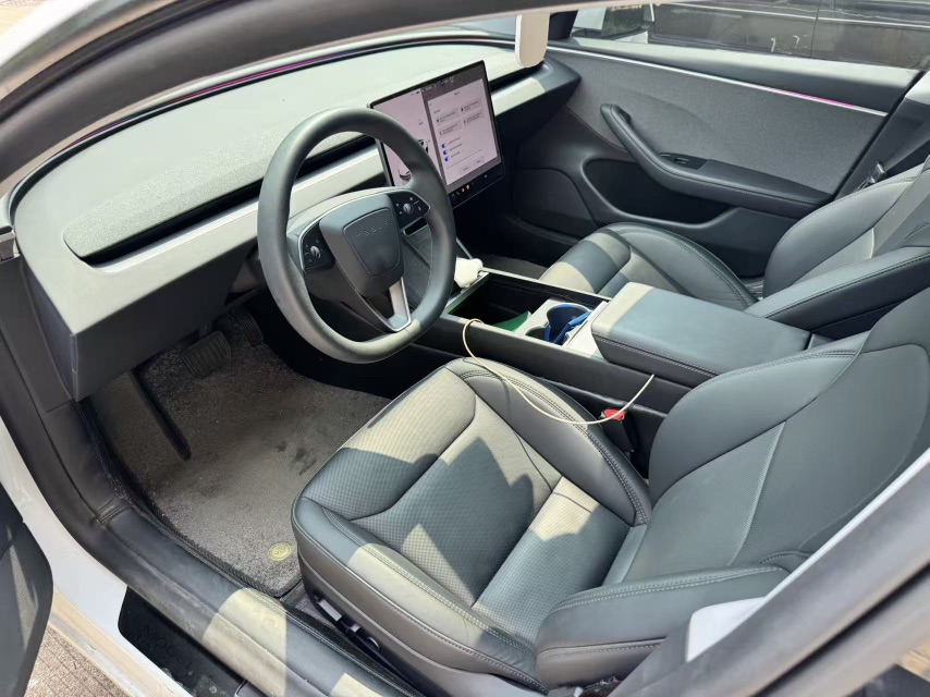 Tesla Model 3 2024 #2 Tesla Model 3 2024 car image #2