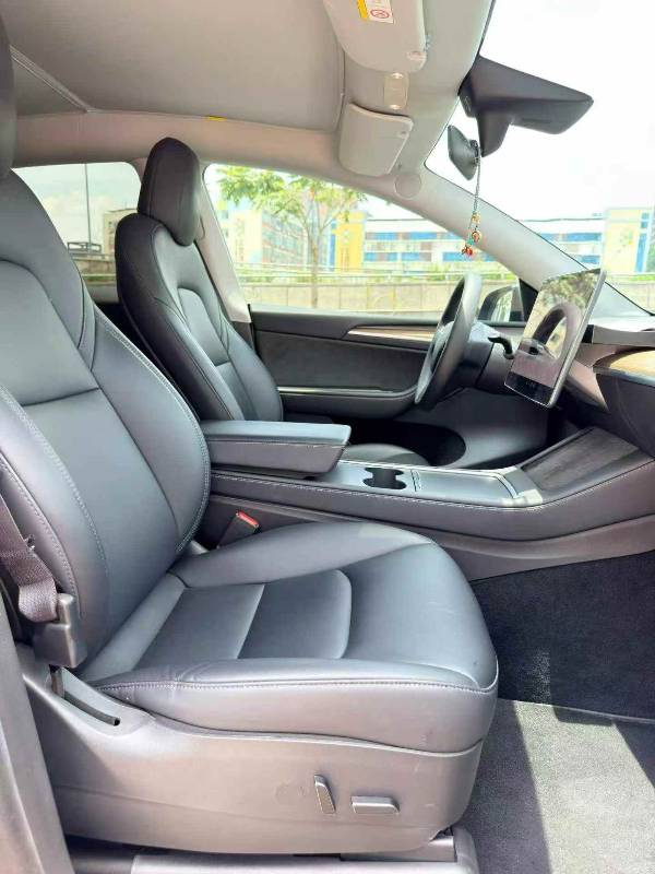 Tesla Model Y 2022 #7 Tesla Model Y 2022 car image #7