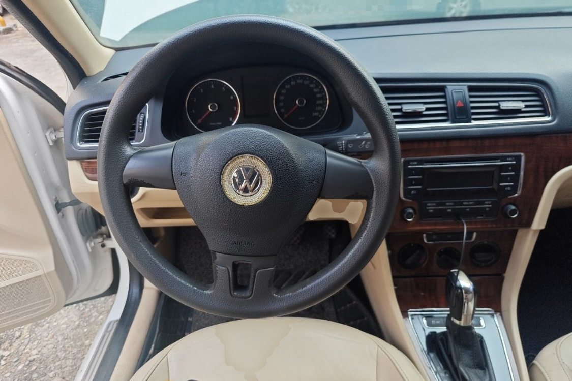 Volkswagen Lavida 2015 immagine di auto #22