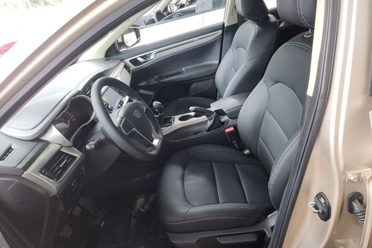 GEELY Emgrand GL 2017 car image #15