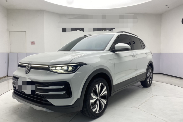 Volkswagen Tharu 2024 car image #2