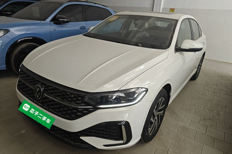 Volkswagen Lavida 2026 car image #2