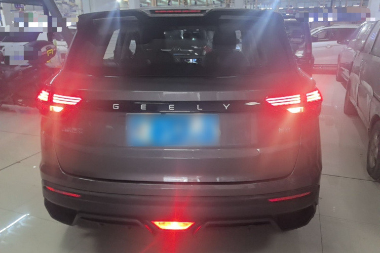 GEELY Coolray 2025 imagen de coche #6
