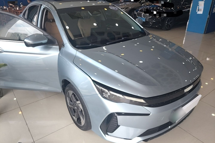 GEELY Emgrand L HiP 2023 car image #4