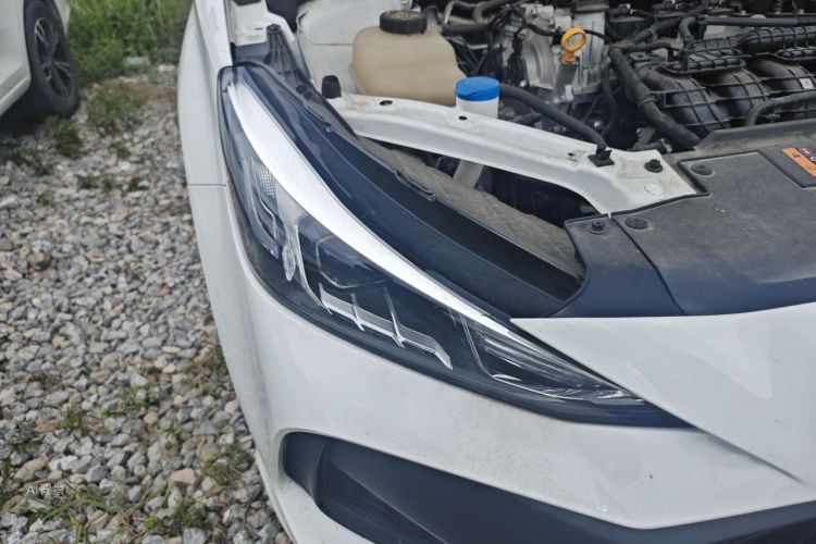 MG 5 2024 car image #8