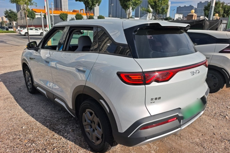 BYD YuanUP 2024 car image #5