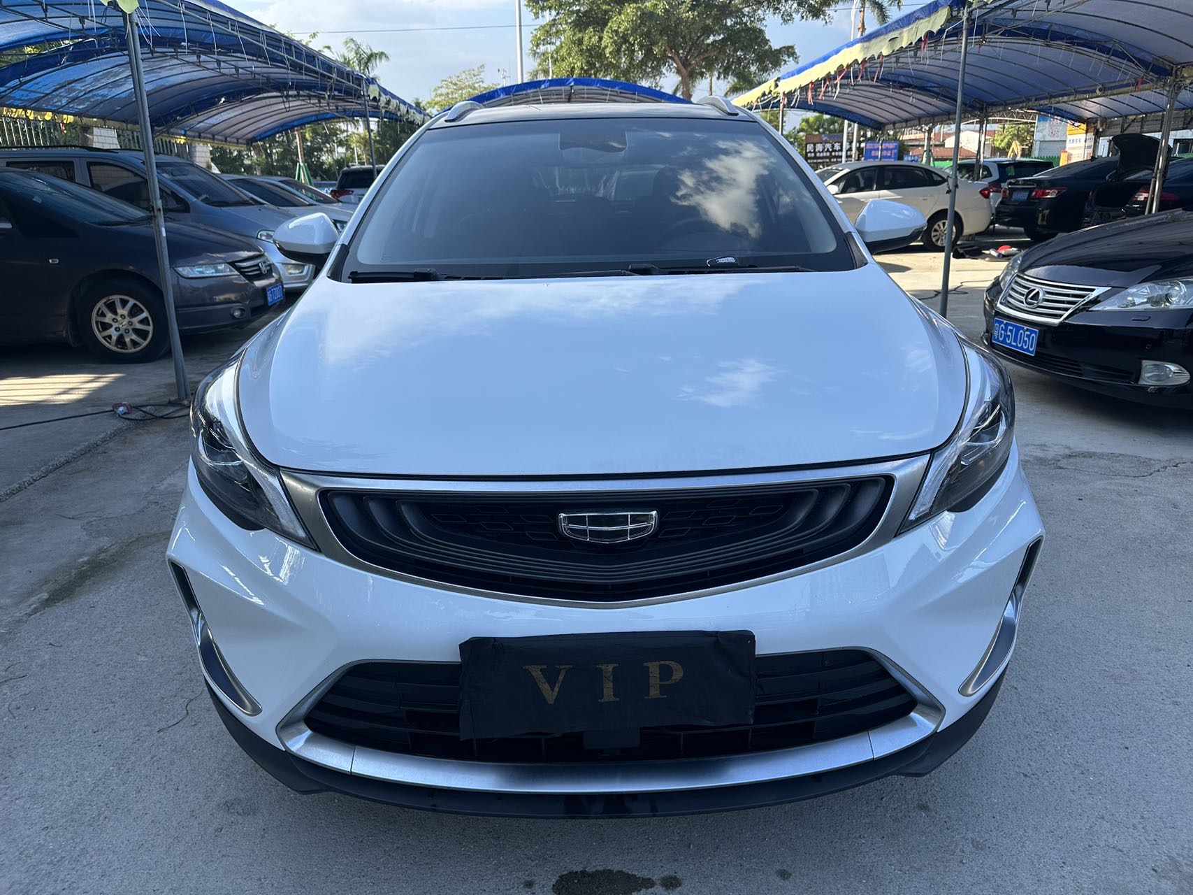 GEELY Emgrand GS 2019 car image #2