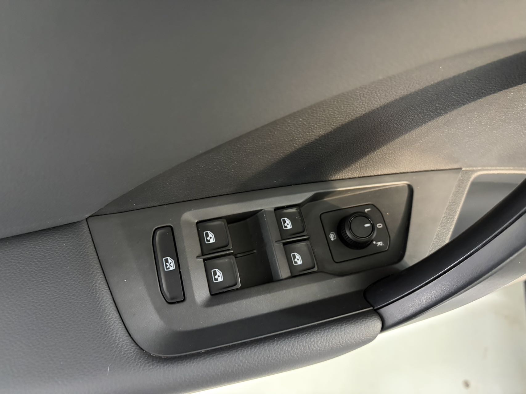 2022 #14 2022 car image #14