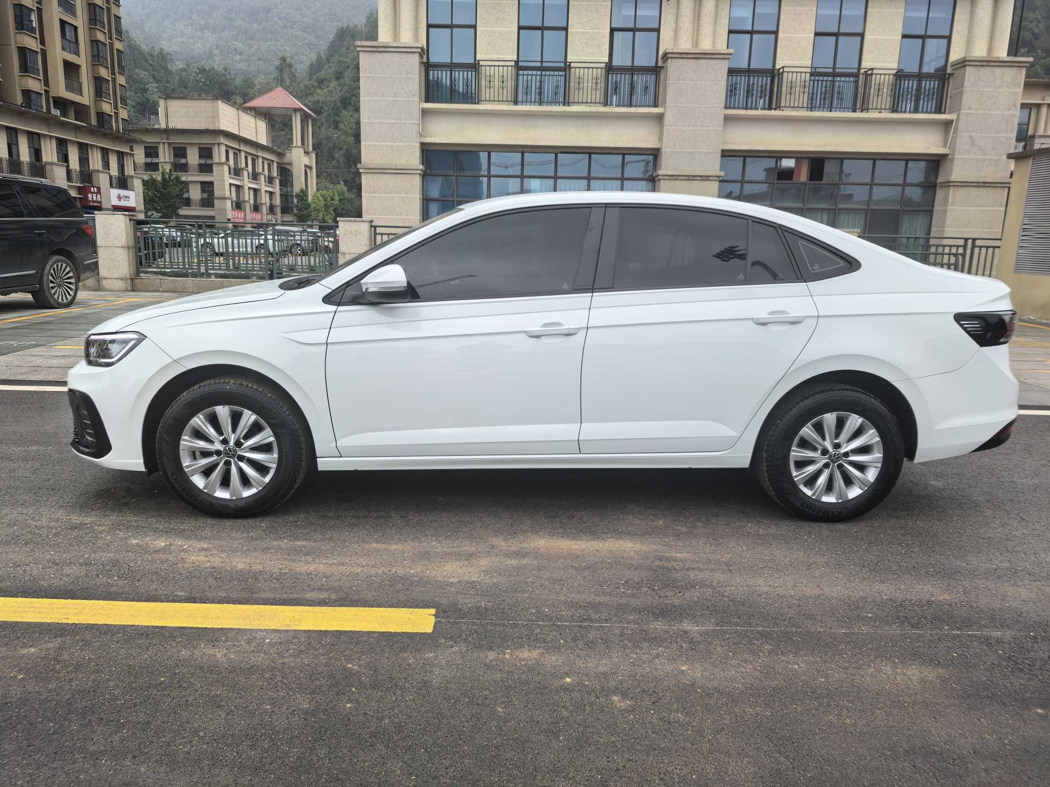Volkswagen Lavida 2024 car image #15