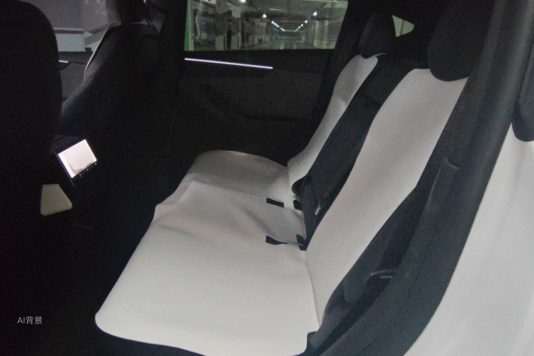 Tesla Model Y 2026 #19 Tesla Model Y 2026 car image #19