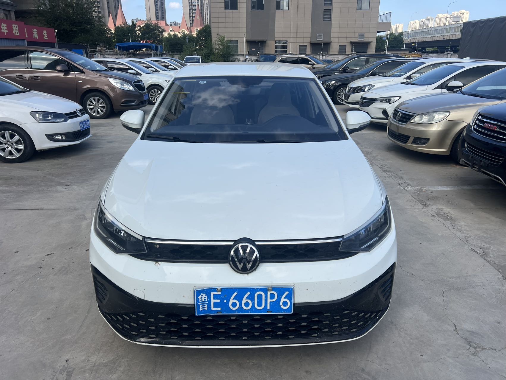 Volkswagen Lavida 2024 car image #2