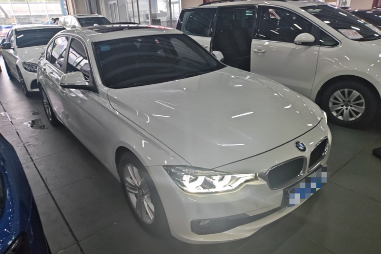 BMW 3 Series 2016 car image #6