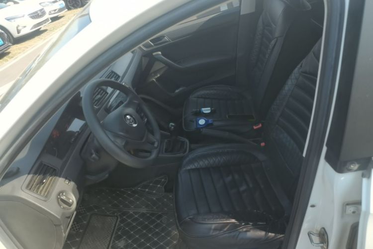 Volkswagen Santana 2019 #15 Volkswagen Santana 2019 car image #15