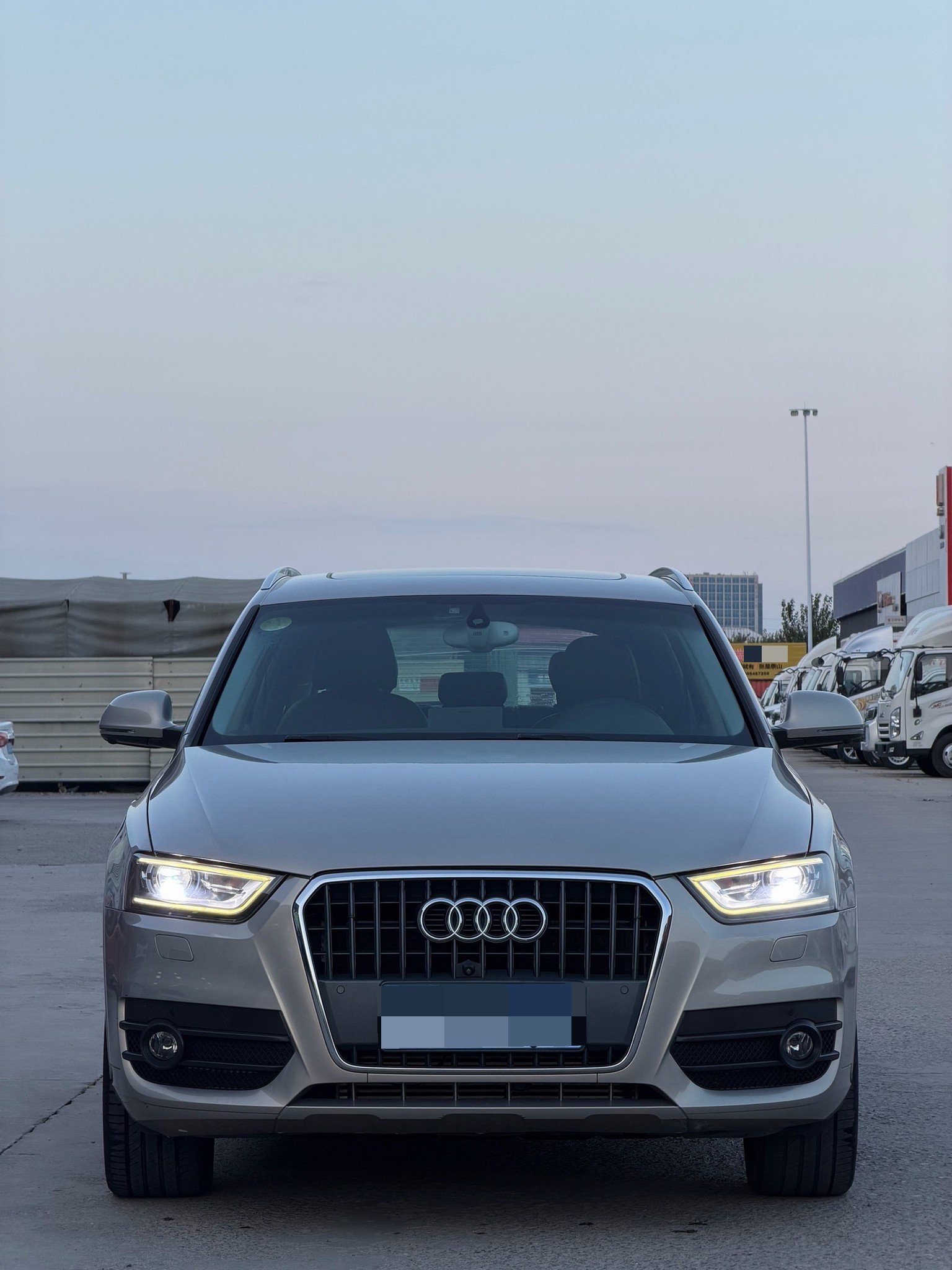 Audi Q3 2015 immagine di auto #5