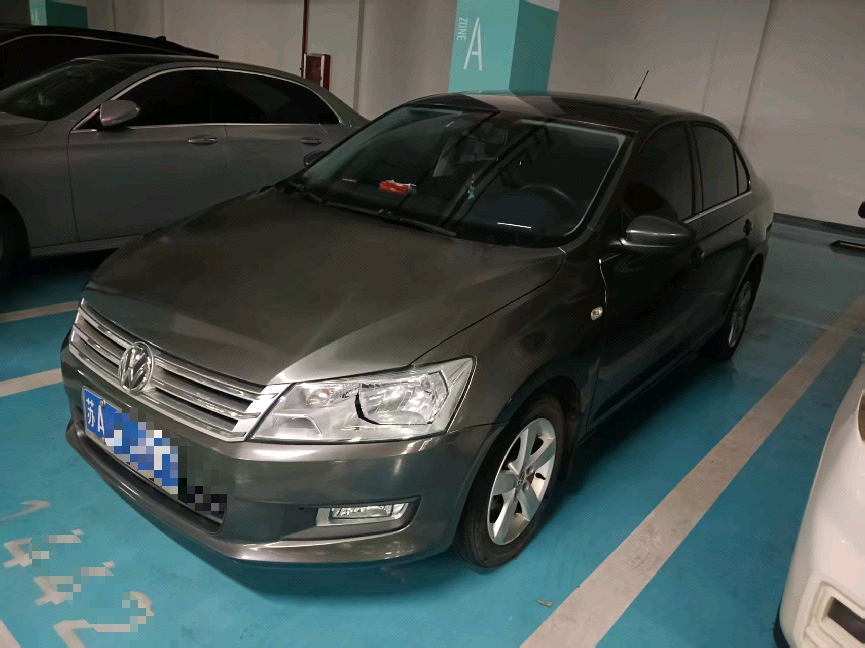 Volkswagen Santana 2015 car image 