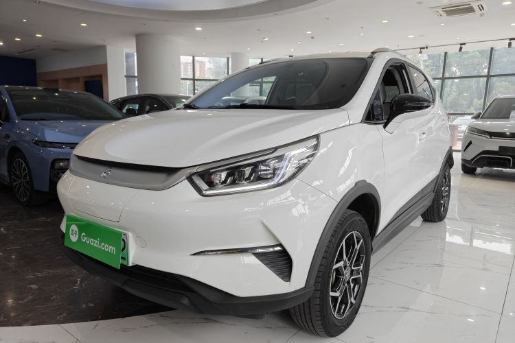 BYD Yuan Pro 2021 #2 BYD Yuan Pro 2021 изображение автомобиля #2