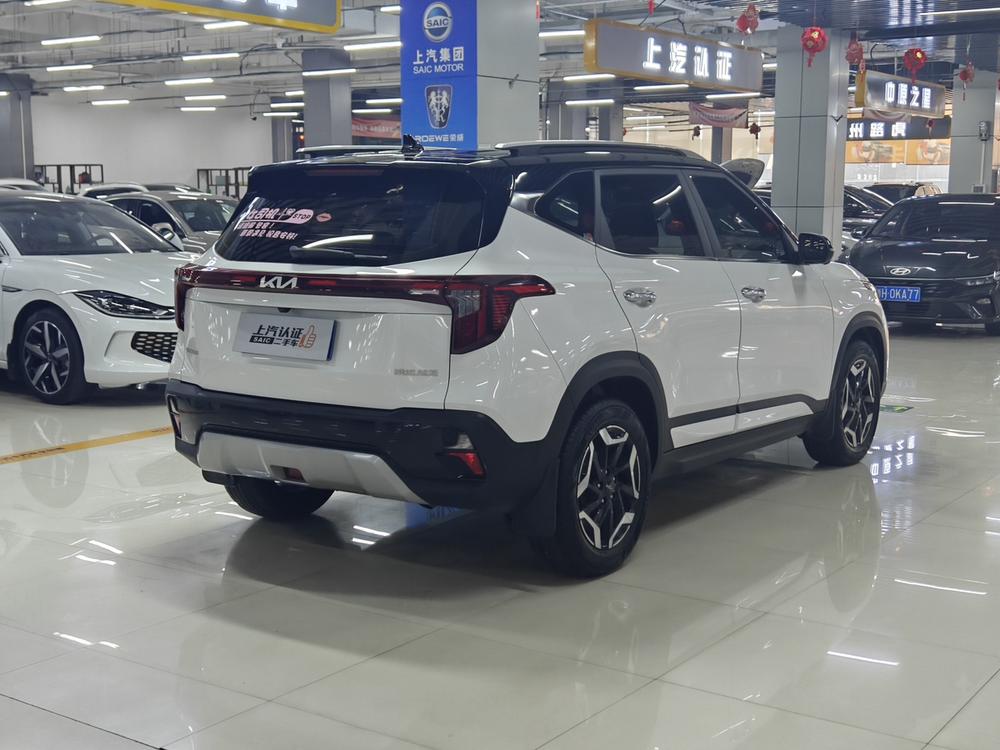 Kia Seltos 2023 immagine di auto #6