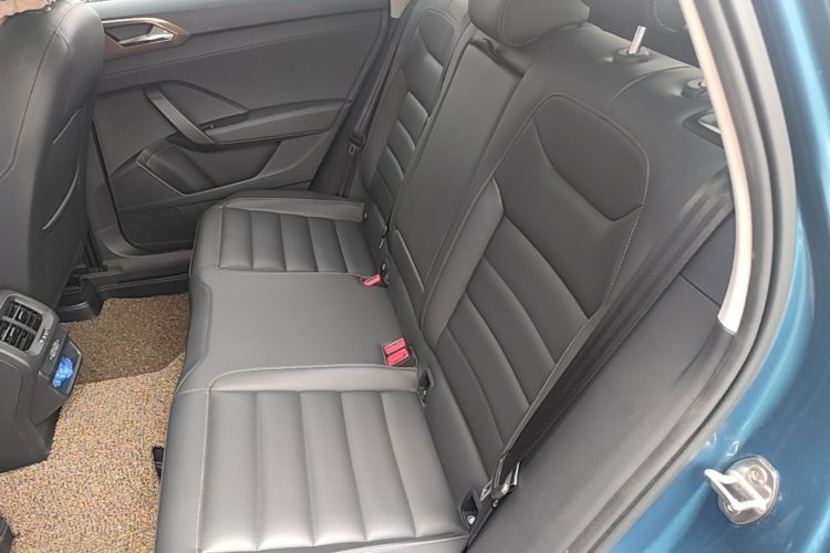 Volkswagen Tharu 2019 car image #13