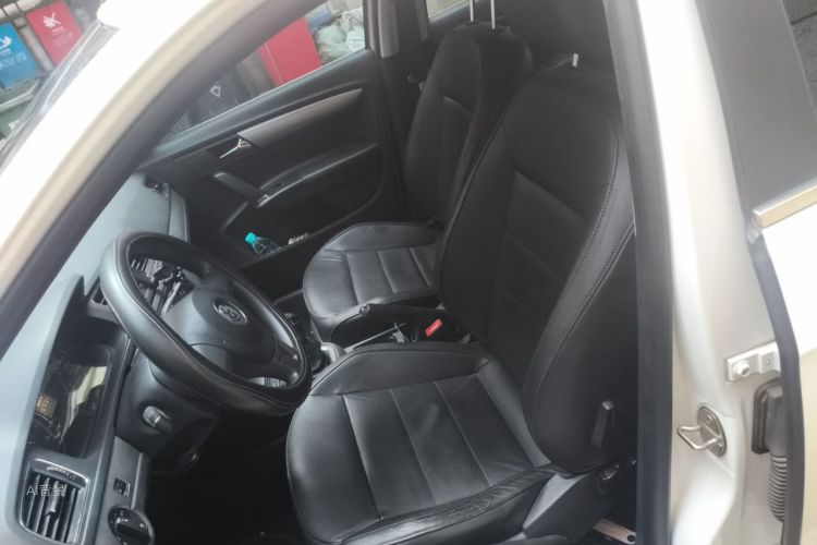 Volkswagen Lavida 2015 car image #17
