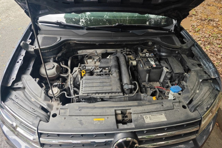 Volkswagen Tharu 2021 car image #22