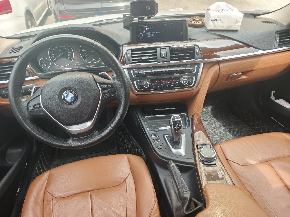BMW 3 Series 2015 #8 BMW 3 Series 2015 car image #8