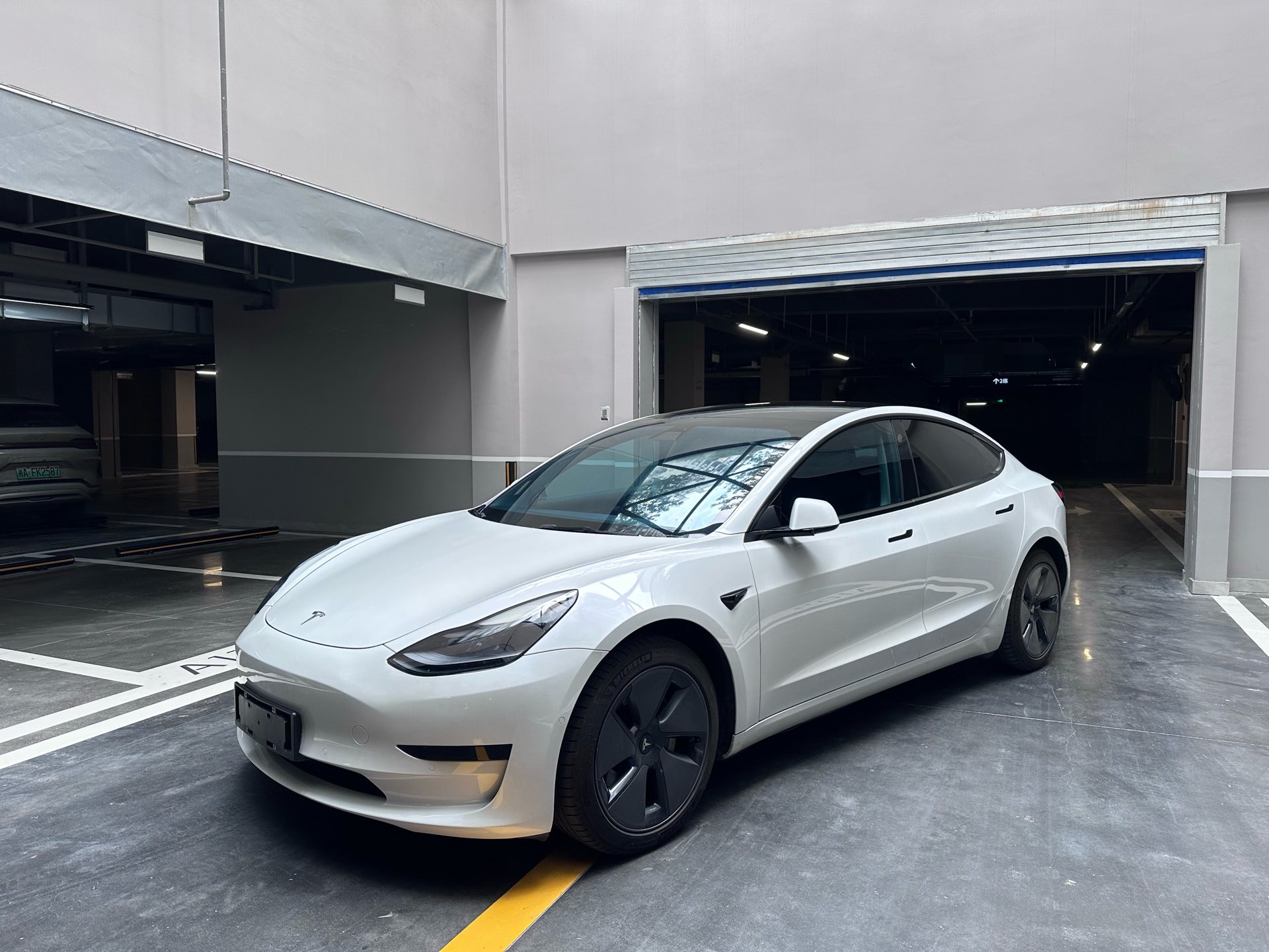 Tesla Model 3 2021 Tesla Model 3 2021 car image
