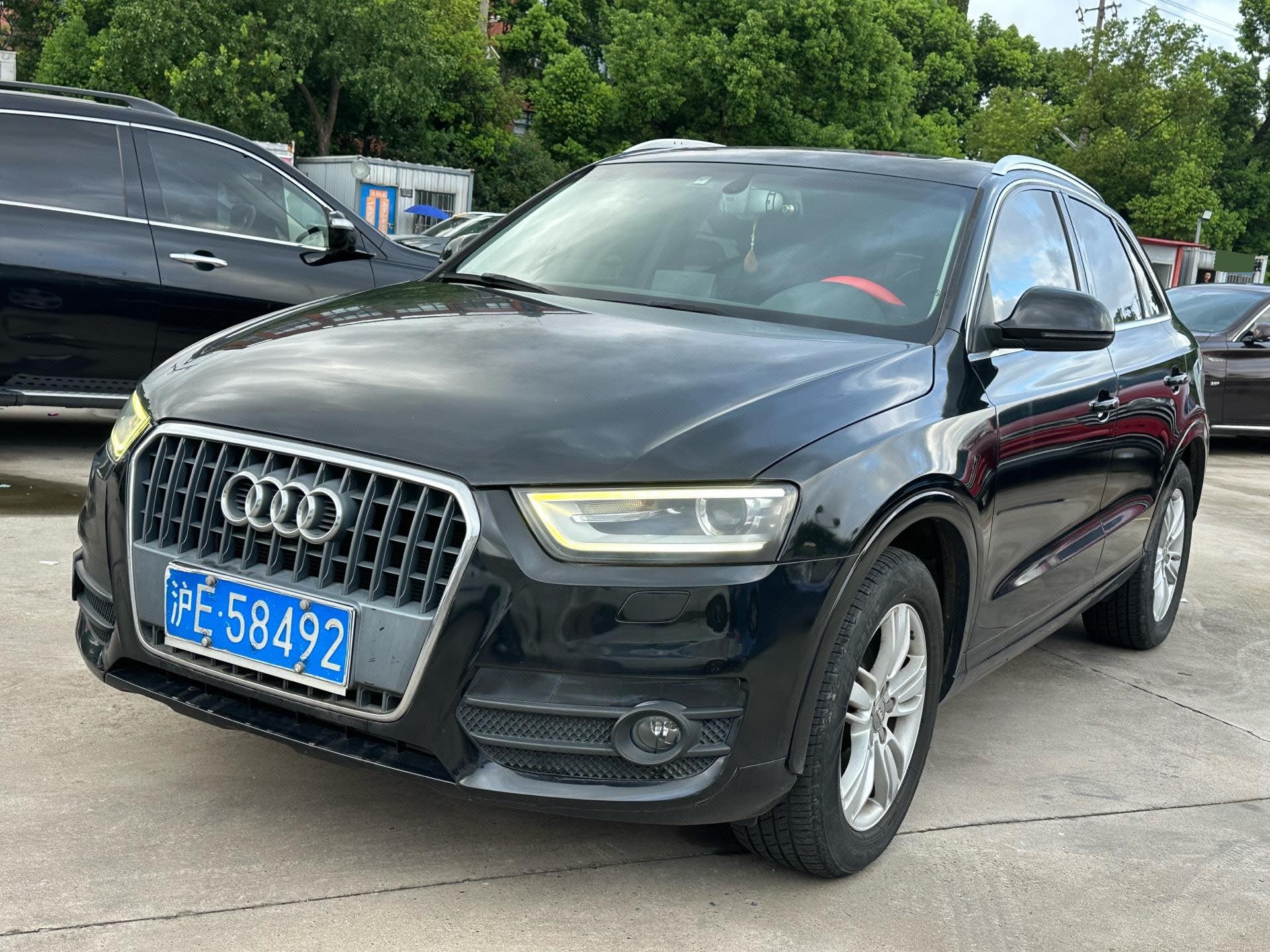 Audi Q3 2014 car image 