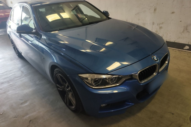 BMW 3 Series 2018 car image #4