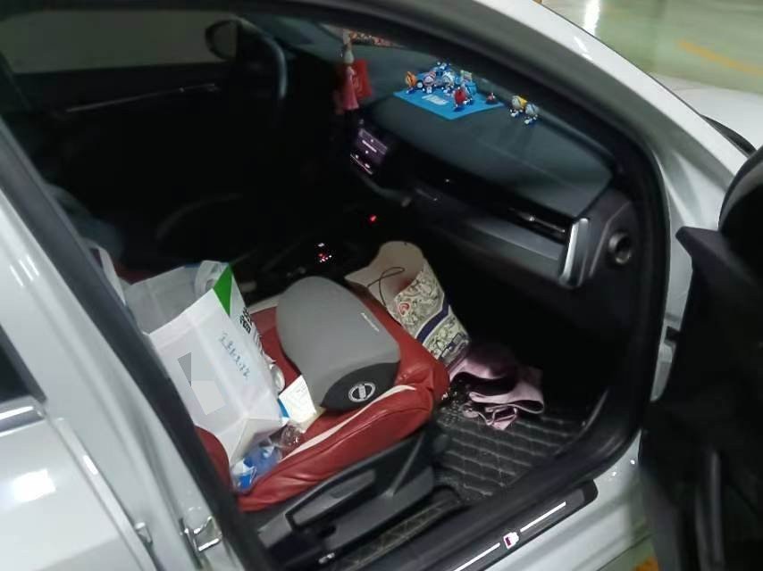 2022 immagine di auto #4