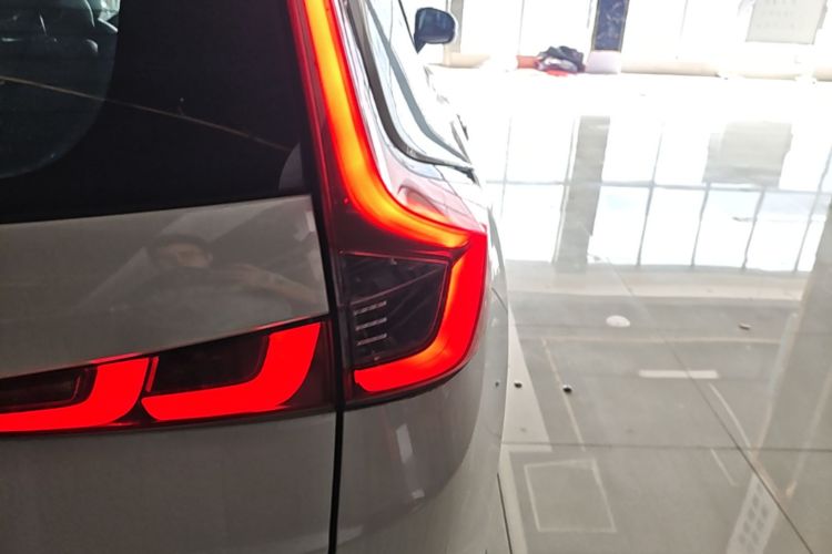 Honda CR-V 2023 #8 Honda CR-V 2023 car image #8