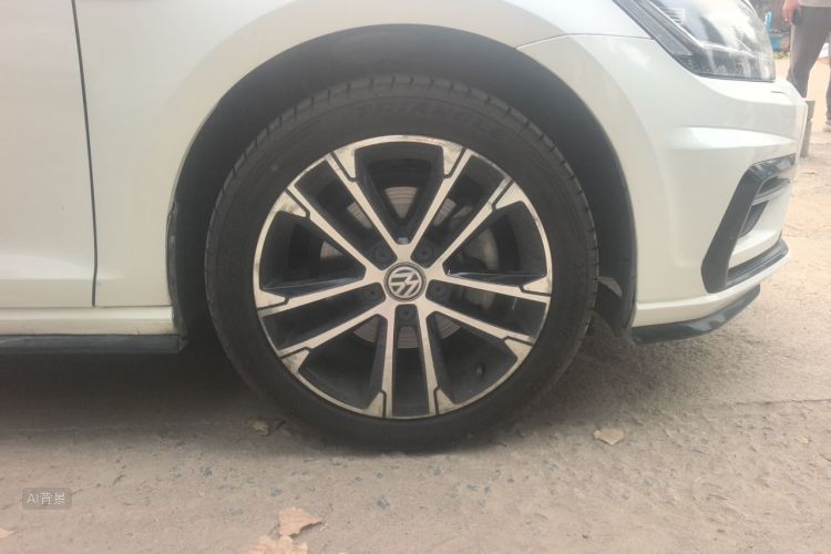 Volkswagen Golf 2019 #9 Volkswagen Golf 2019 car image #9