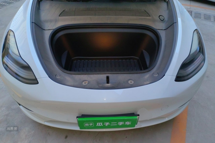 Tesla Model Y 2022 car image #22