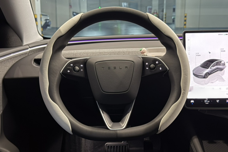 Tesla Model 3 2024 #15 Tesla Model 3 2024 car image #15