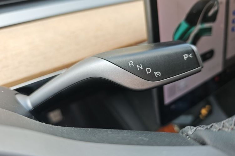 Tesla Model 3 2021 #14 Tesla Model 3 2021 car image #14
