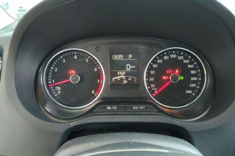 Volkswagen Polo 2016 #13 Volkswagen Polo 2016 car image #13