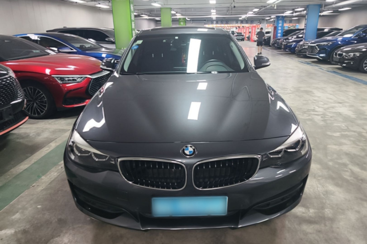 BMW 3 Series GT 2019 car image #3