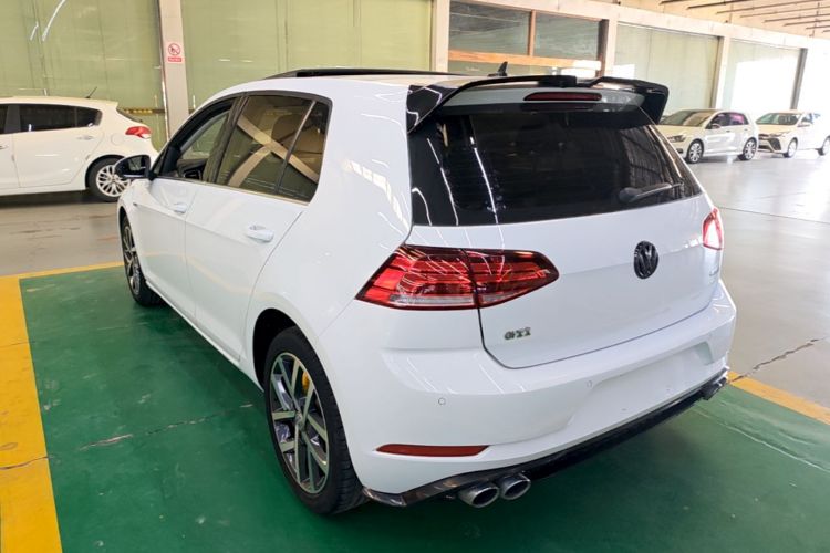 Volkswagen Golf 2020 #5 Volkswagen Golf 2020 car image #5
